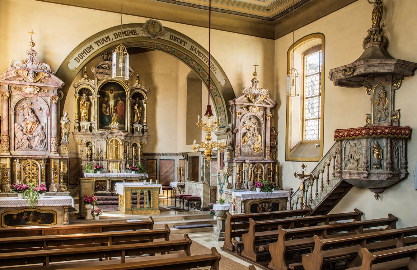 Glaube und Geschichte: Beeindruckende Kirchen in Würzburg